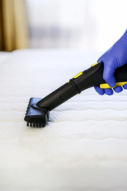Mattress Cleaning service in Dubai by Delight IFM